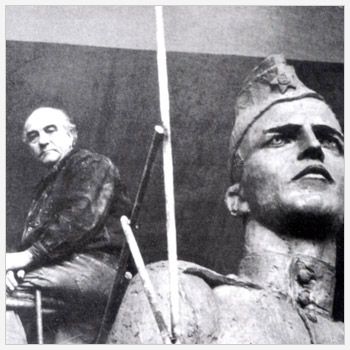 Michail Anikushin in his studio